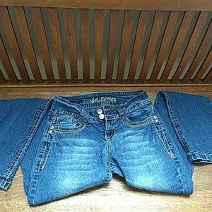 Blue jeans with gold embroiderment